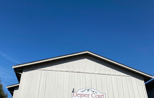Denver Court- DEN