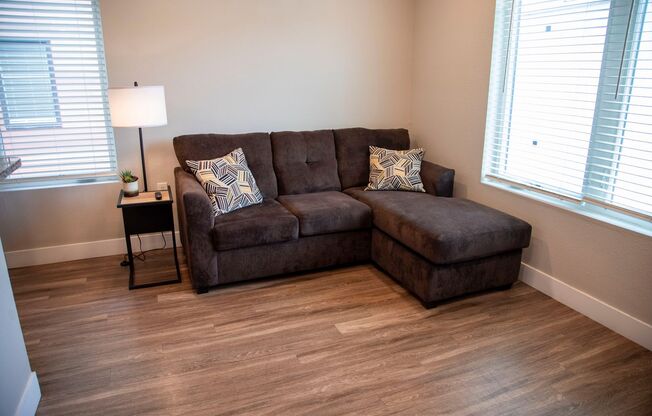 2 beds, 2 baths, $1,950