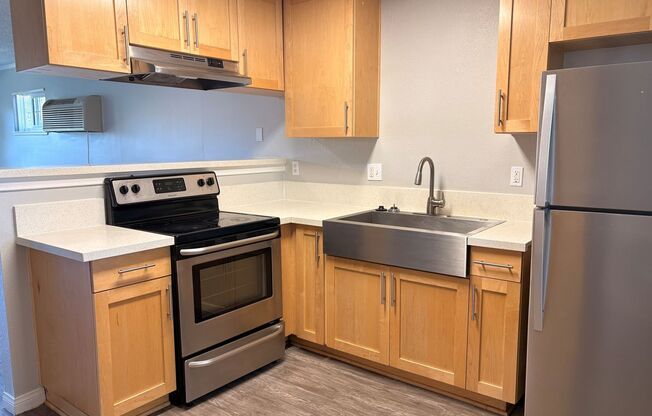 2 beds, 1.5 baths, 866 sqft, $2,695, Unit 800V3