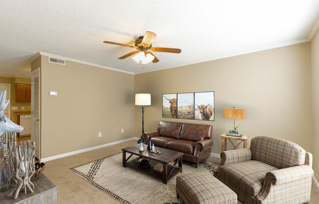 Woodland Manor Condominiums