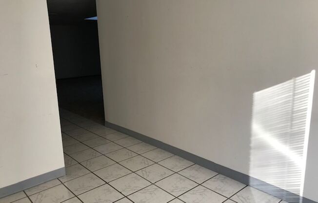 One Bedroom ground level apartment in Evans City area