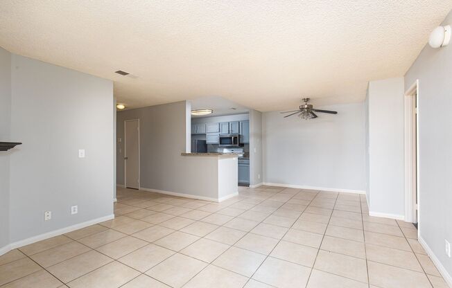 2 beds, 2 baths, $1,600, Unit # 2169