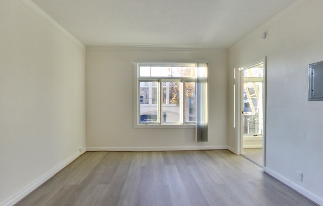 1730 Sacramento Street (910rc)