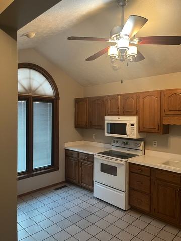6120 PALO VERDE
