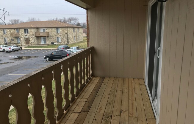 3 beds, 2 baths, 1,265 sqft, $1,242, Unit 08 - 811