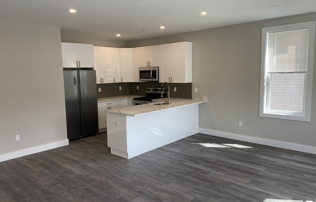 32 NORWOOD ST