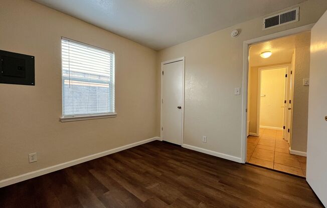 Candelaria (513) - The Nancy Jennings Center