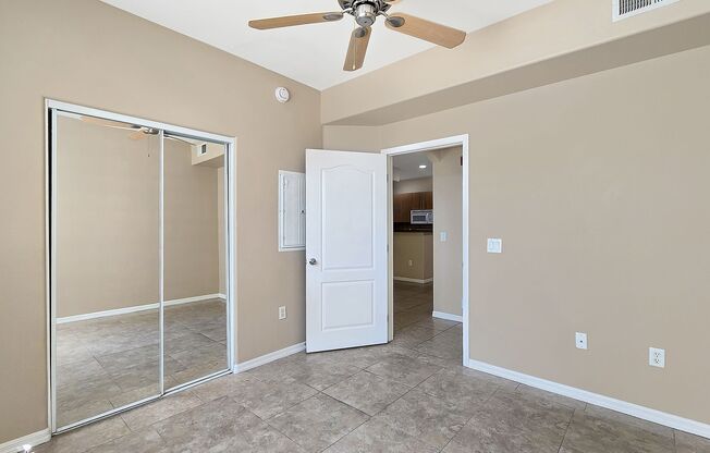 2 beds, 2 baths, $1,525, Unit UNIT 1116