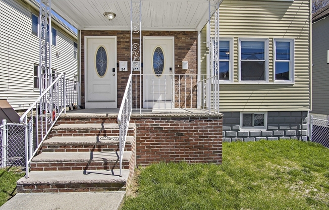 24 ENGLEWOOD AVE