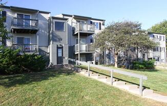The Lodge - Apartments in Lincoln, NE