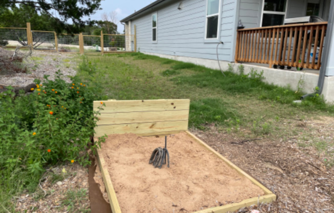 21413 HIGHLAND LK DR