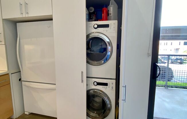 1 bed, 1 bath, 974 sqft, $1,338.46, Unit 104