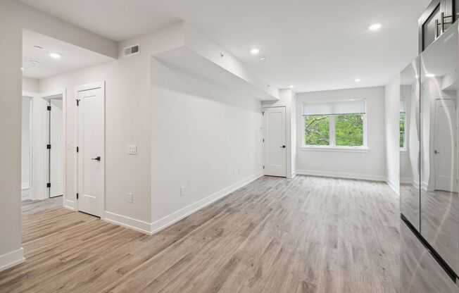 2 beds, 2 baths, 858 sqft, $1,795, Unit E04