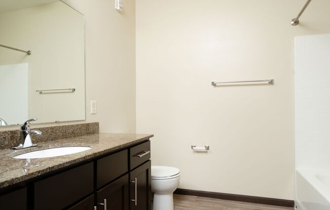 2 beds, 2 baths, 1,101 sqft, $1,900, Unit 116