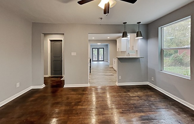 425 LANIER ST NW