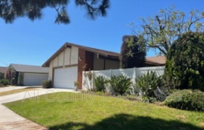 542 PIERPONT DR
