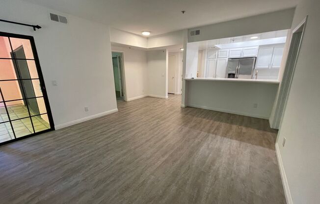 2 beds, 2 baths, 1,300 sqft, $4,295, Unit 106