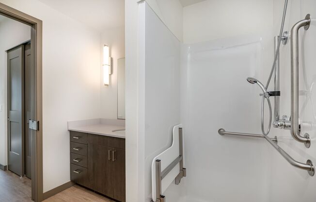 2 beds, 2 baths, $2,250, Unit Unit B217