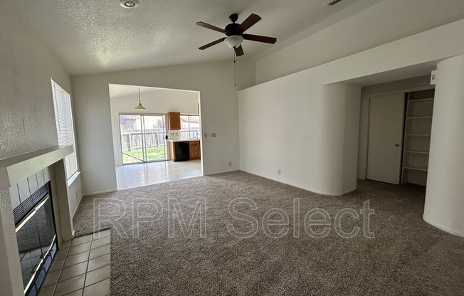 4956 VILLA ROYALE WAY