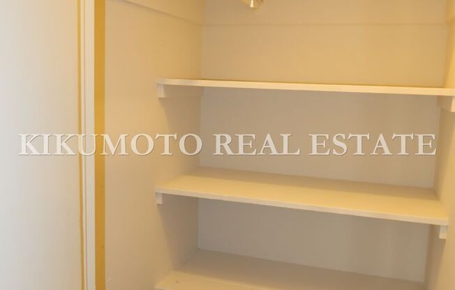 1 bed, 1 bath, $1,150, Unit 6