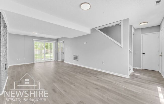 2 beds, 1.5 baths, 1,600 sqft, $1,064, Unit 26