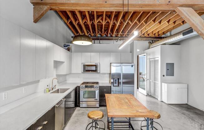 2 beds, 1.5 baths, 1,340 sqft, $4,700, Unit 110