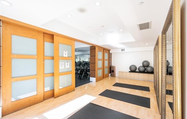 2 beds, 2 baths, 1,042 sqft, $3,290, Unit 148