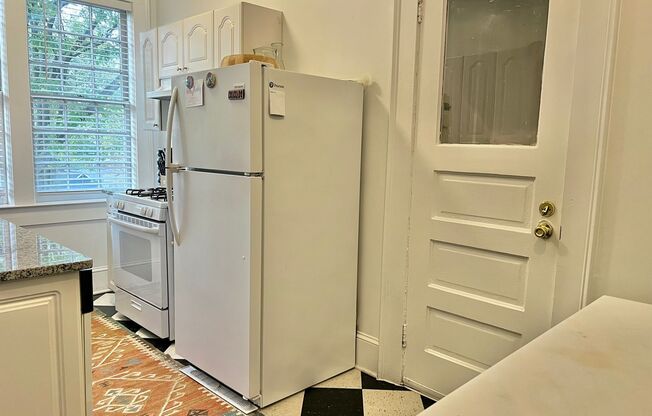 1 bed, 1 bath, 900 sqft, $2,095, Unit 1229-D4