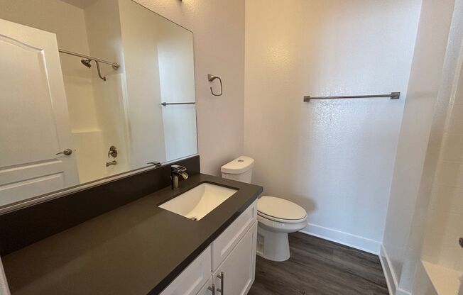 2 beds, 2 baths, 1,150 sqft, $2,495, Unit 402