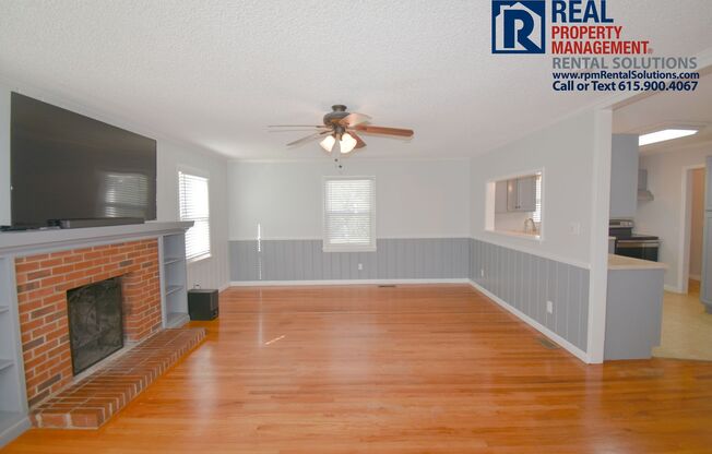 Adorable 3 bd home with bonus room and attached garage!