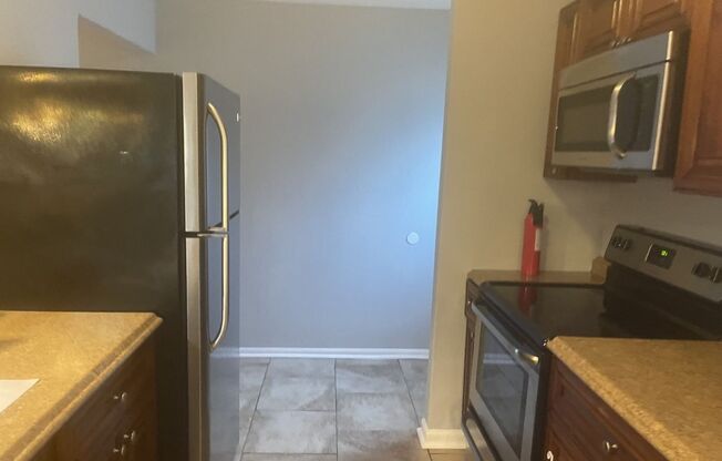 3 beds, 1 bath, $1,495