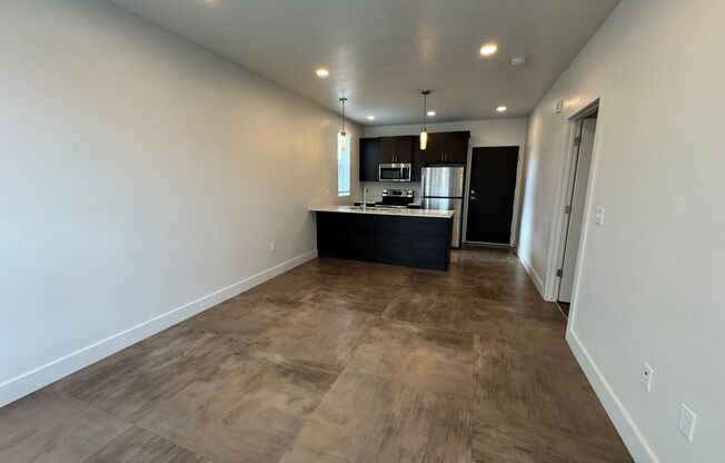 1 bed, 1 bath, $1,049, Unit Unit 312