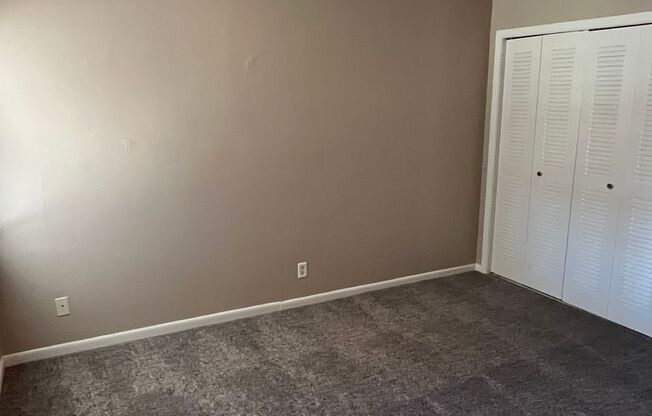 2 beds, 2 baths, 1,068 sqft, $1,319, Unit 7524-07