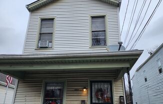 2539 Bank St.