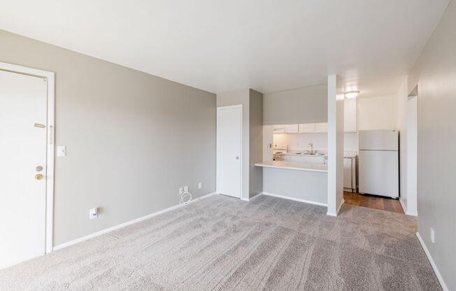 1 bed, 1 bath, 576 sqft, $1,175, Unit 2298-23