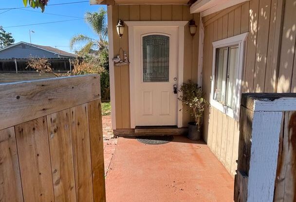 1336 Peach Ave