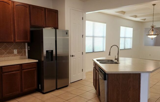20311 Chestnut Grove