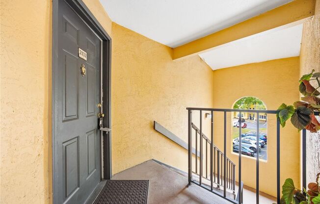 Location! Beautifully located condo just minutes from Orlando International Airport,