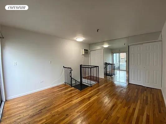 2 beds, 1 bath, $4,500, Unit 6A