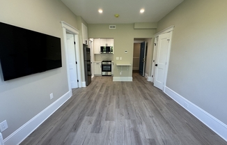 1 bed, 1 bath, 400 sqft, $3,600, Unit 38
