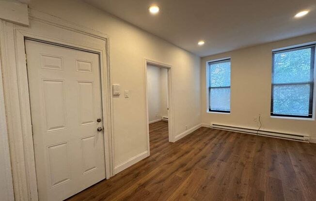 30 E 127 ST