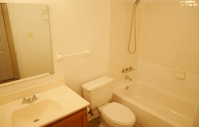 2 beds, 2 baths, $1,800