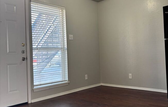 Texas Apt