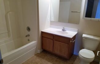 2 beds, 2 baths, $995, Unit 207