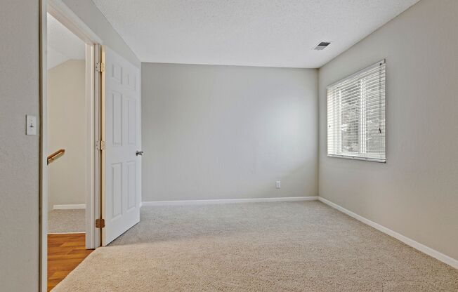 2 beds, 2 baths, 1,250 sqft, $2,095, Unit 1150-14