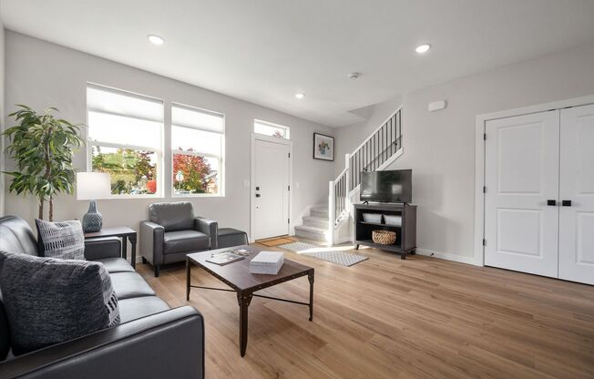 Brand New Newberg Homes- Up to 3 Months Free !