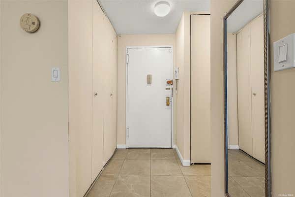 Studio, 1 bath, $1,900, Unit 1P