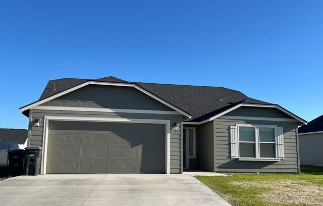 Newer Construction in Mae Valley