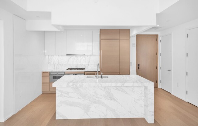 2 beds, 2 baths, 1,383 sqft, $12,000, Unit 29J