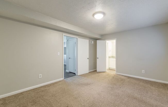 1 bed, 1 bath, 650 sqft, $1,126, Unit 3535-J15